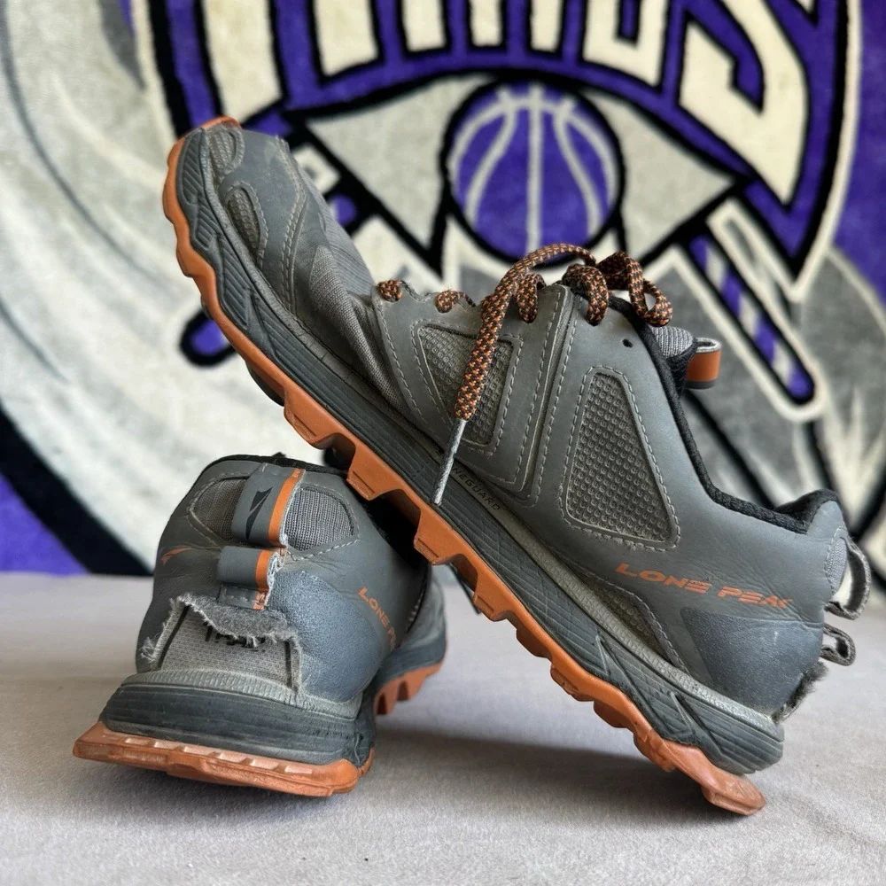 Size 8.5 - Altra Lone Peak 4.5 Trail Running Shoes Sneakers Gray Orange Mens